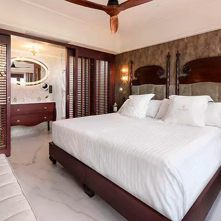 Santa Catalina A Royal Hideaway 호텔 5*
