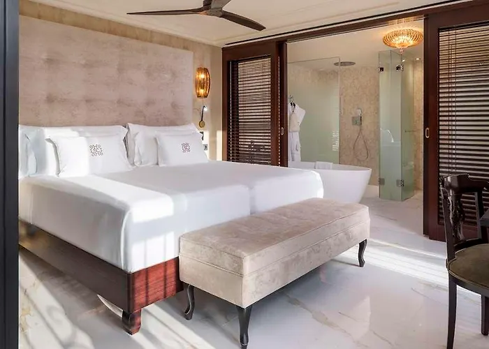 Hotel Santa Catalina A Royal Hideaway