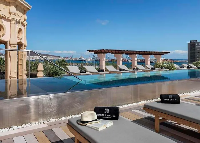 Santa Catalina A Royal Hideaway