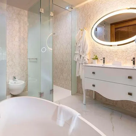 Santa Catalina A Royal Hideaway מלון 5*