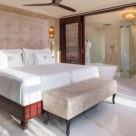 מלון Santa Catalina A Royal Hideaway